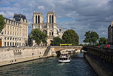 韩国虚幻5网游《时空奥德赛》封测宣传片 6月20日开启